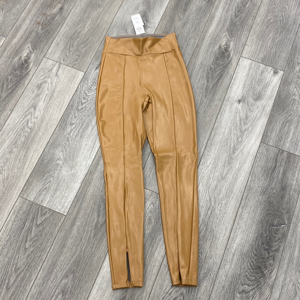 NWT Abercrombie vegan leather leggings